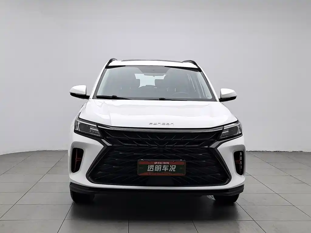 Dongfeng 580 2022 1.5T AT Luxury