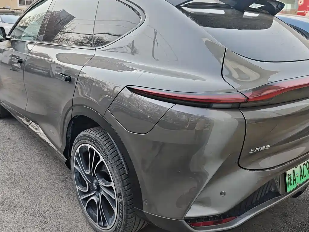 ZHIJI AUTOMOBILE ZHIJI LS7