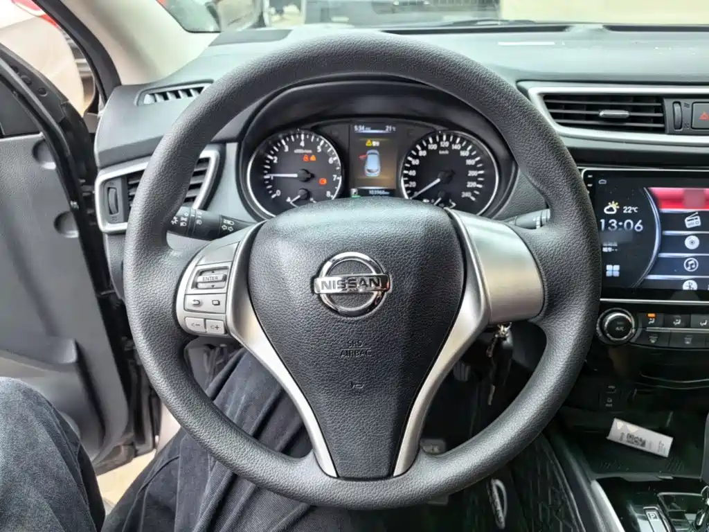 Nissan Qashqai — миниатюра 11
