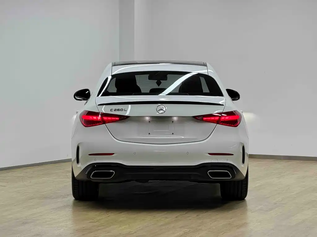 Mercedes-Benz C-Class — миниатюра 27