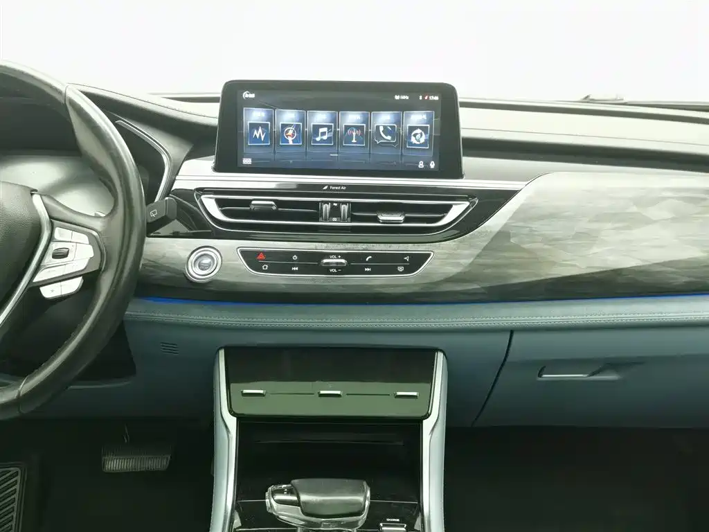 CHANGAN CS75 NEW ENERGY