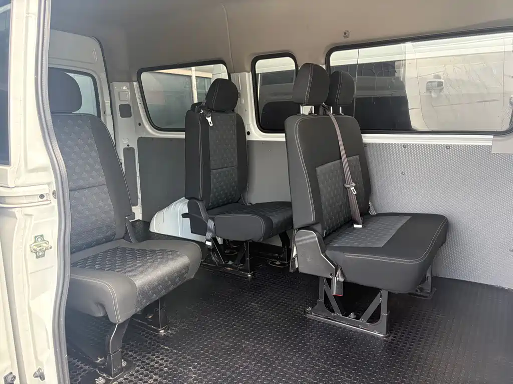 MAXUS V80 — миниатюра 6