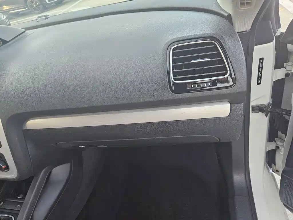 Volkswagen Scirocco — миниатюра 19