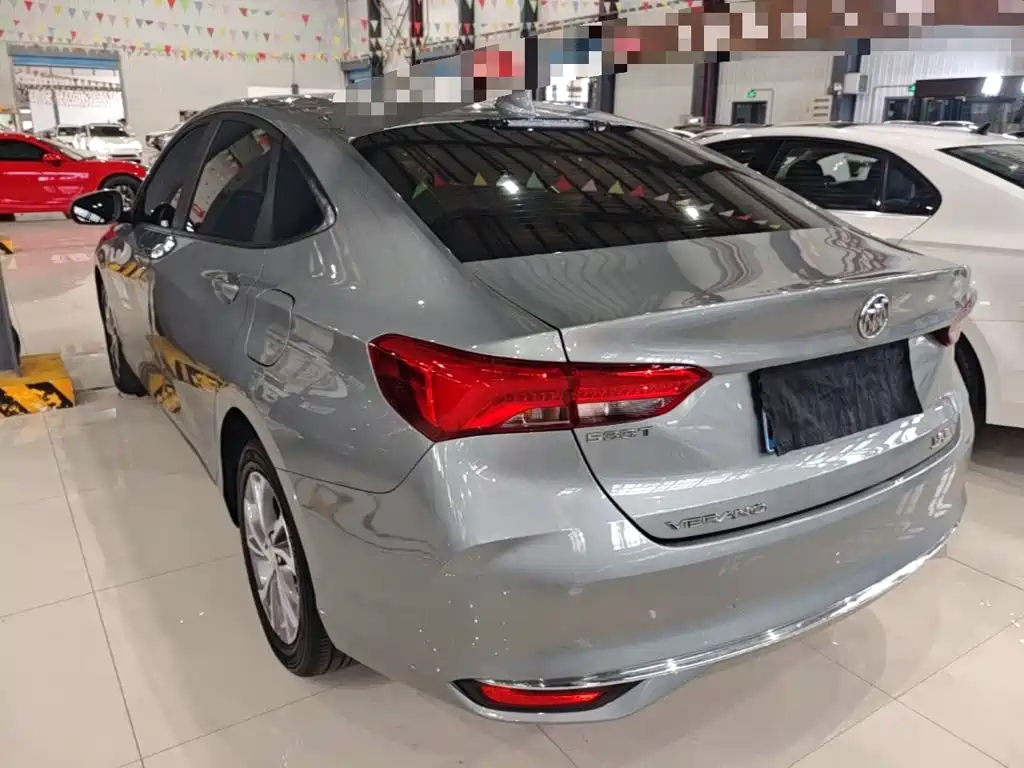 Buick Verano — миниатюра 23
