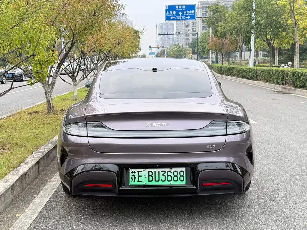 Xiaomi SU7 — миниатюра 10