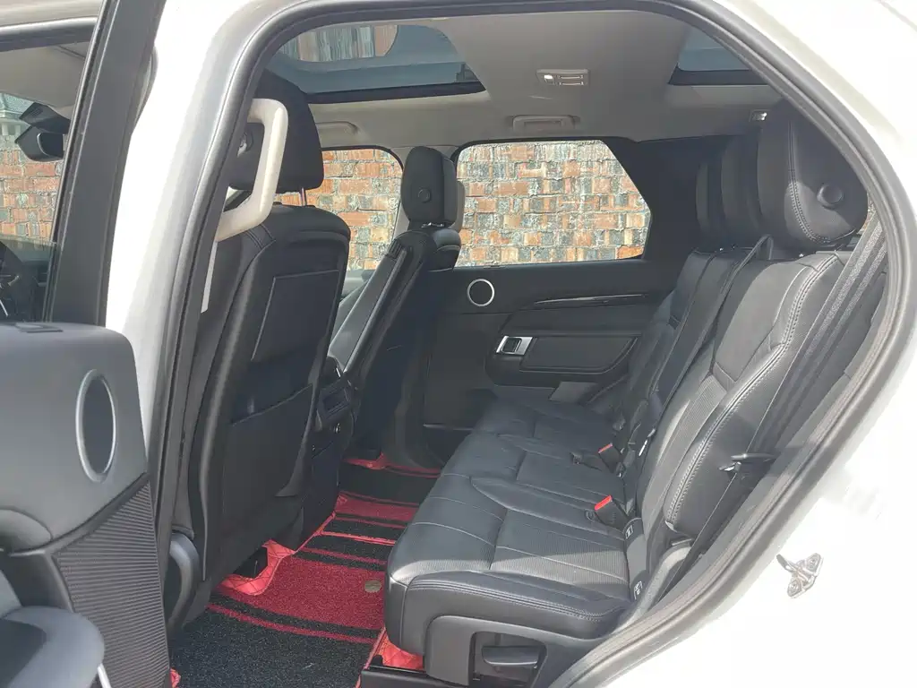 Land Rover Discovery 2019 3.0 SC V6 SE