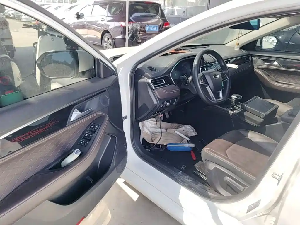 JAC A5 — миниатюра 16