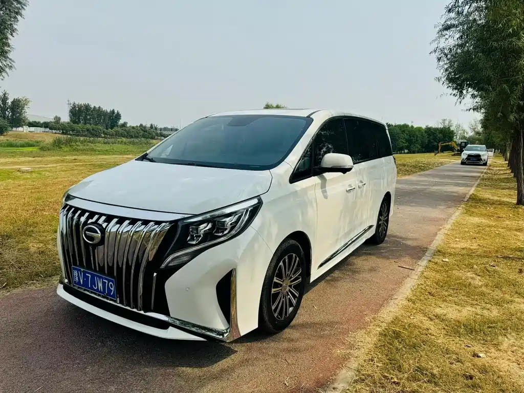 GAC Motor Trumpchi M8