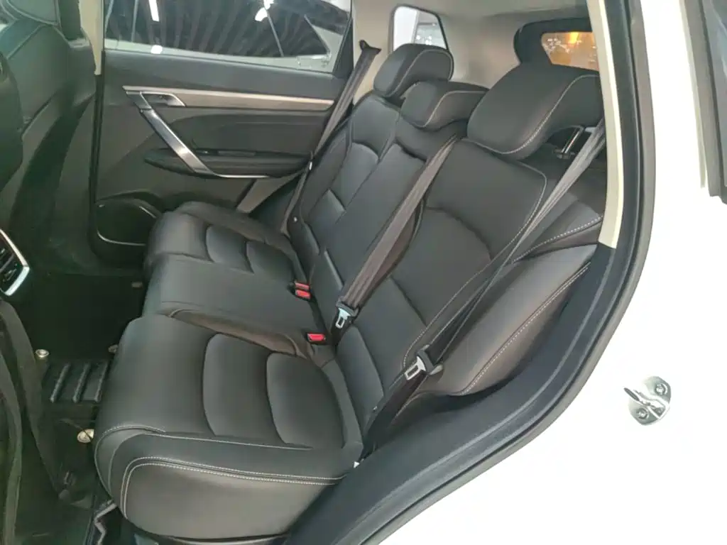 Geely Boyue — миниатюра 17