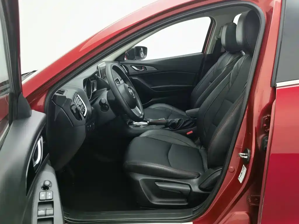 Mazda 3 Axela — миниатюра 10