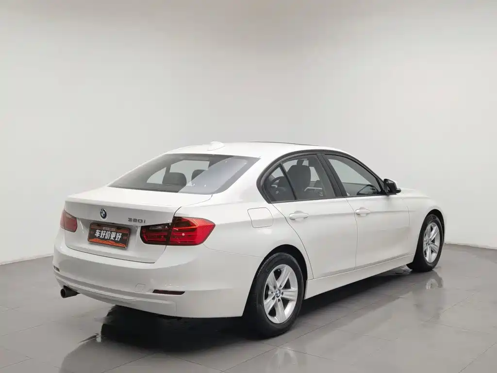 BMW 3 Series — миниатюра 2