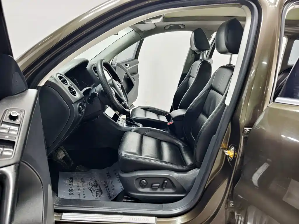 Volkswagen Tiguan — миниатюра 11