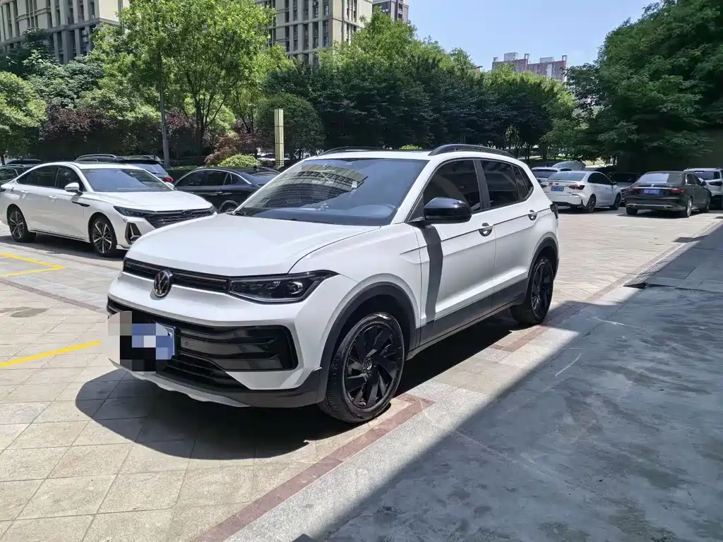 Купить Volkswagen Tharu