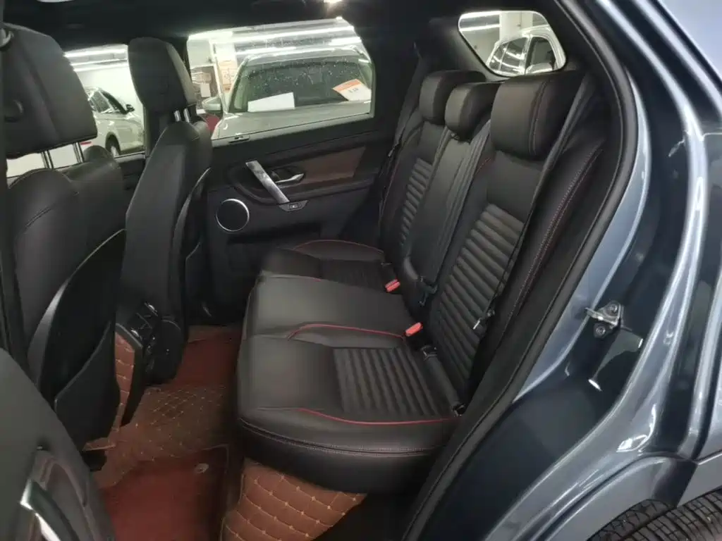 Land Rover Discovery Sport — миниатюра 17
