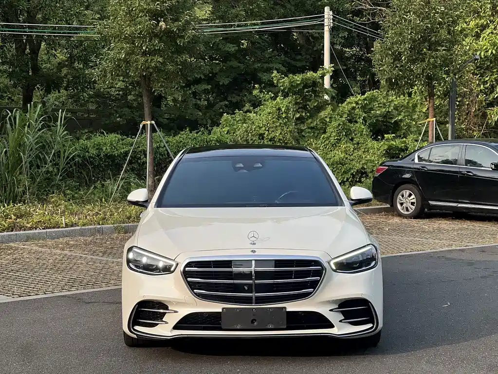 Mercedes-Benz S-Class — миниатюра 2