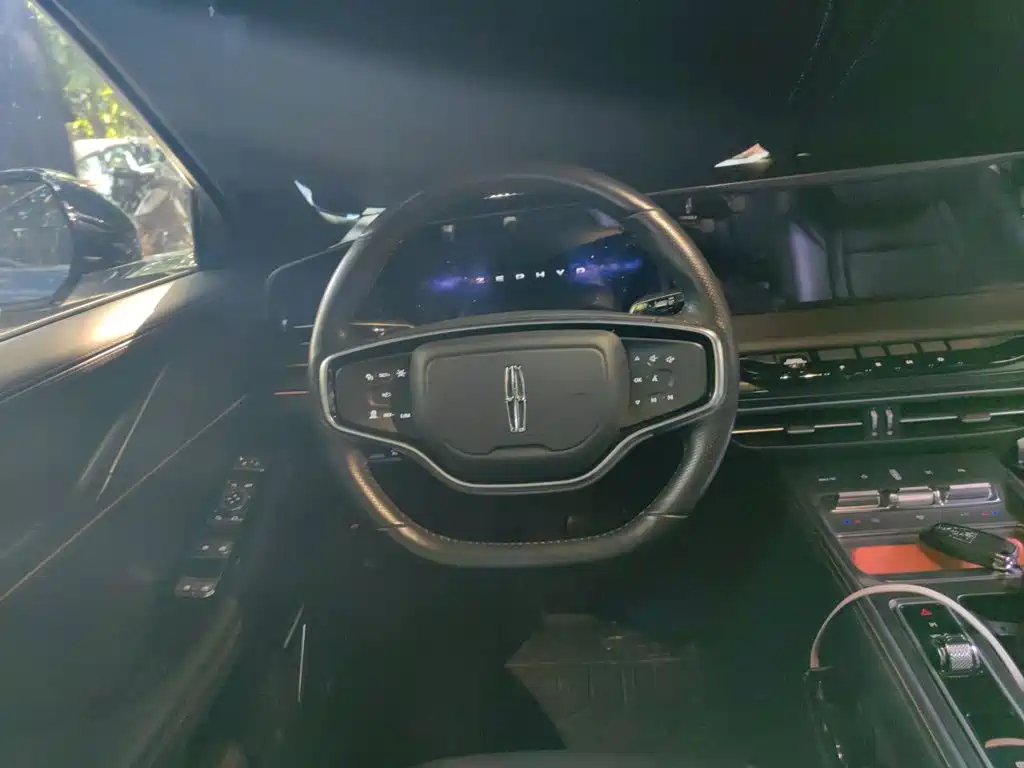 Lincoln Z — миниатюра 11