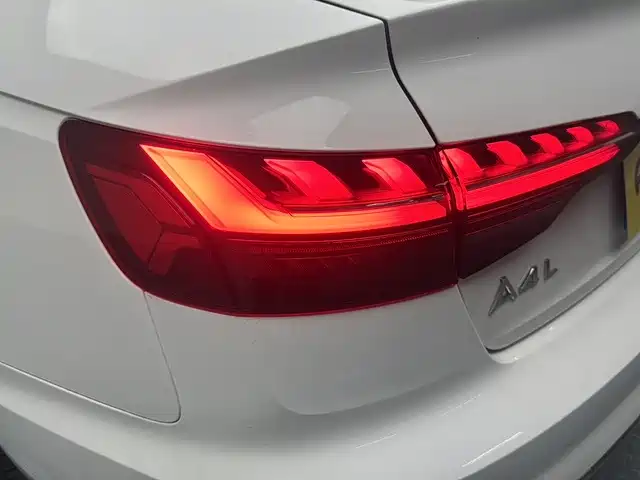 Audi A4L — миниатюра 16