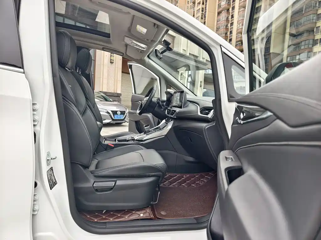 SAIC MAXUS EVERYONE 5