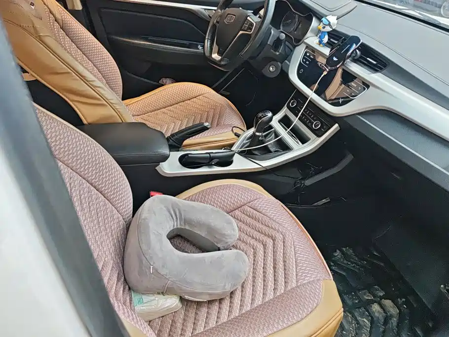 Geely Vision — миниатюра 8