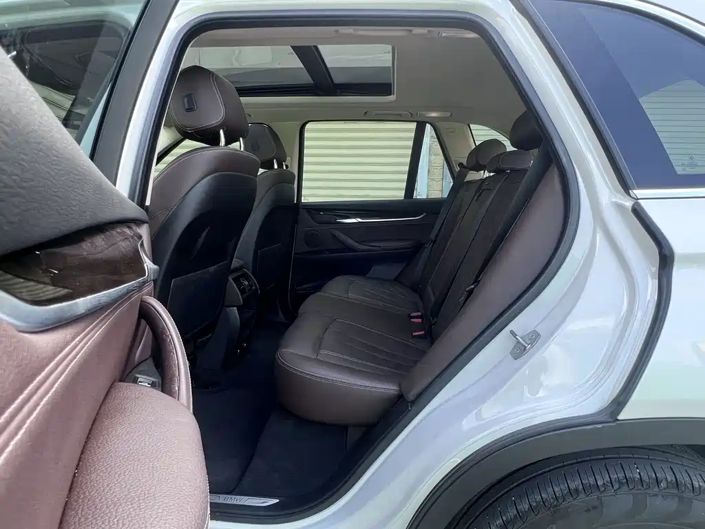 BMW X5 (Import) — миниатюра 15