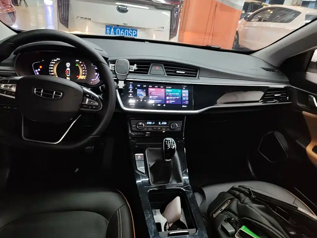 Geely Emgrand GL — миниатюра 13
