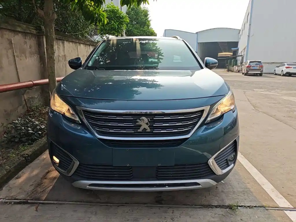 Peugeot 5008 — миниатюра 3