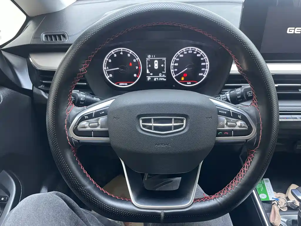 Geely Vision X3 — миниатюра 9