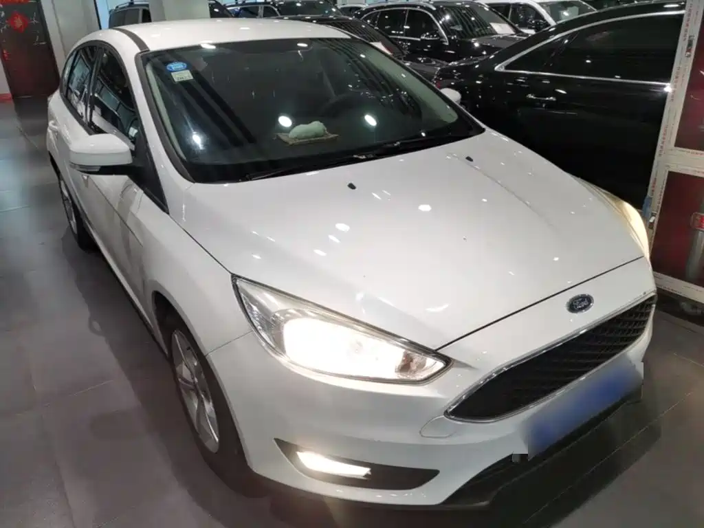 Ford Focus — миниатюра 4