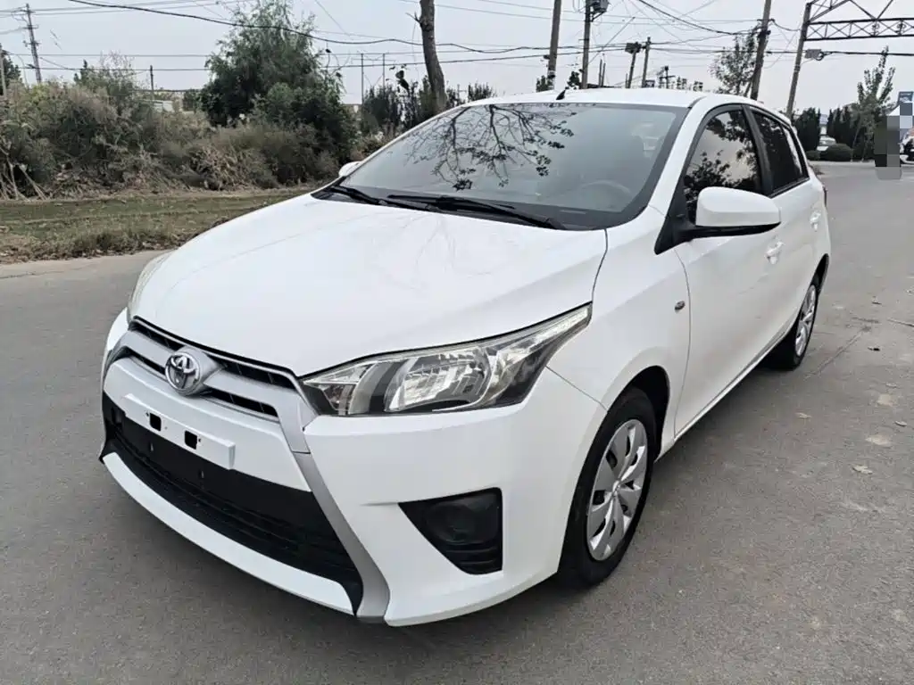Toyota Yaris L