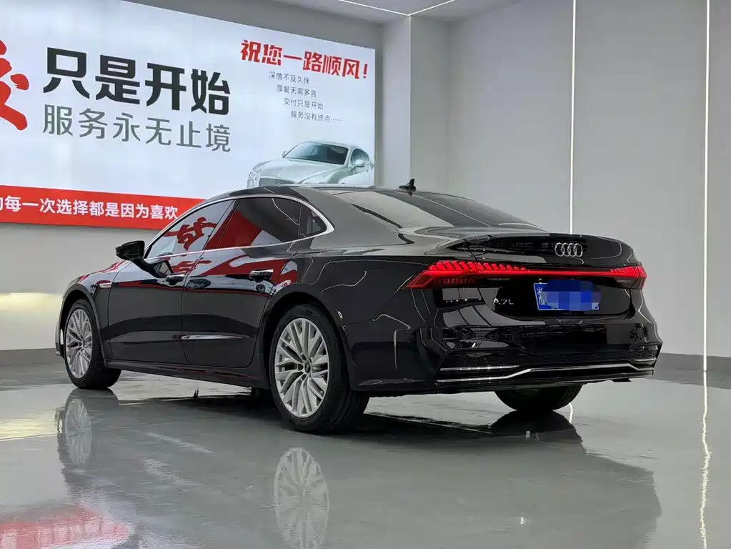 Audi A7L — миниатюра 10