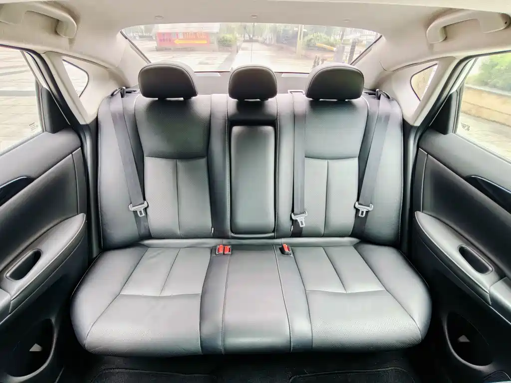 Nissan Sylphy — миниатюра 18
