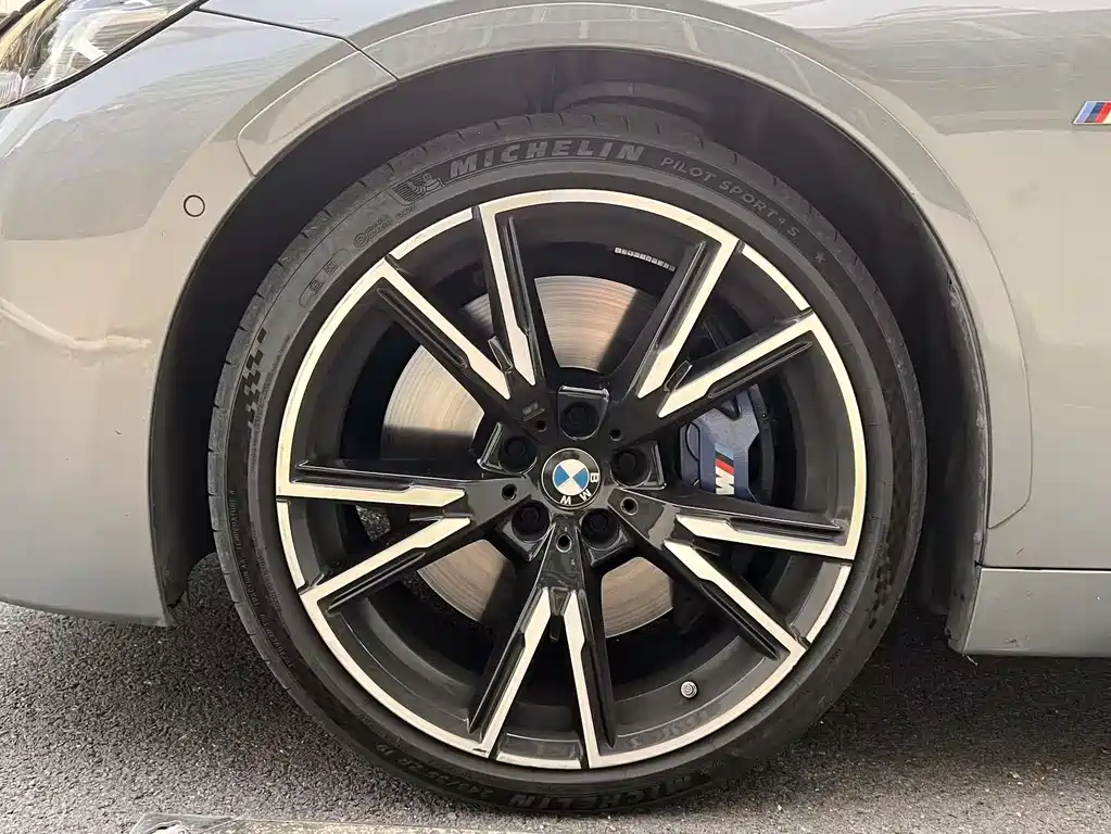 BMW M240i 2025 M240i xDrive