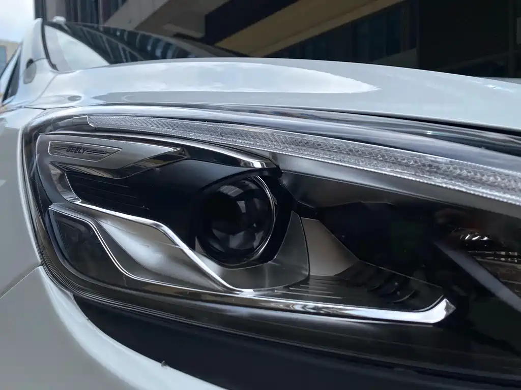 GEELY AUTOMOBILE EMGRAND GS