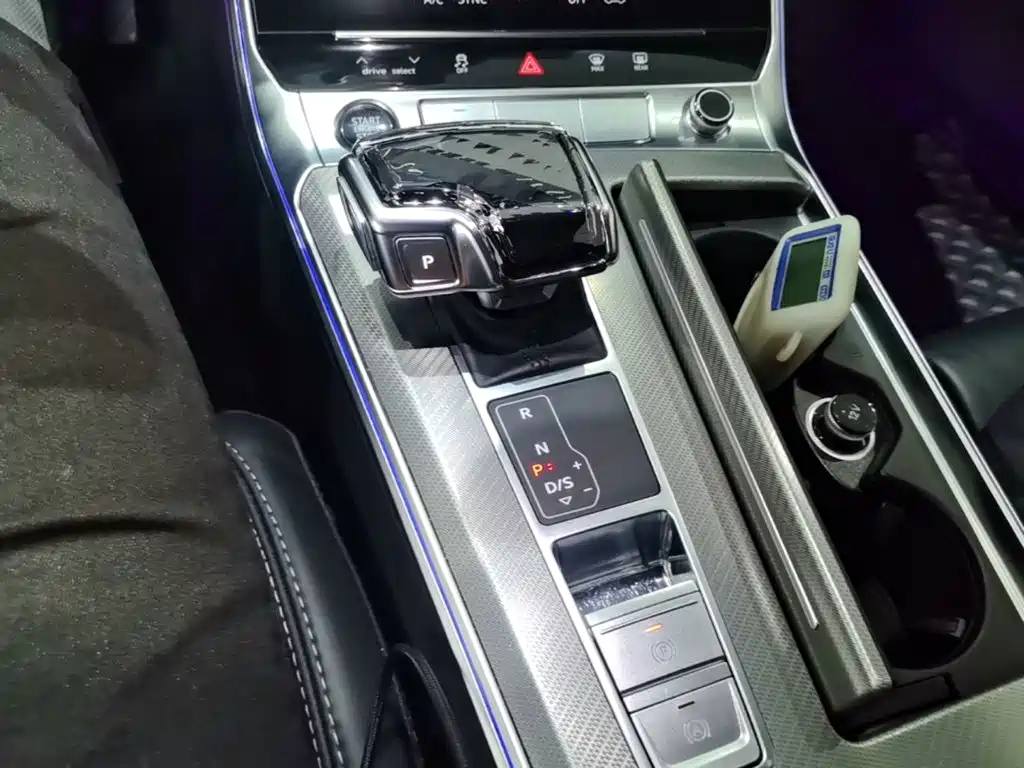 Audi A6L — миниатюра 14