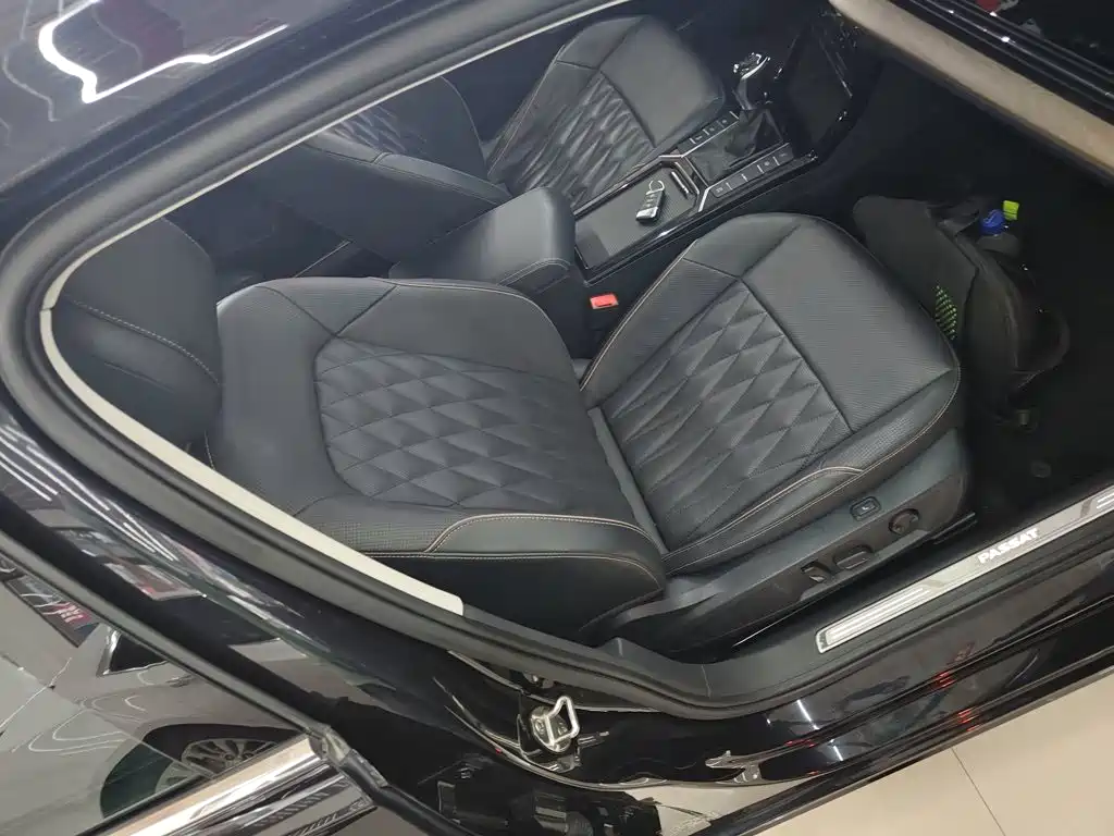 Volkswagen Passat — миниатюра 11