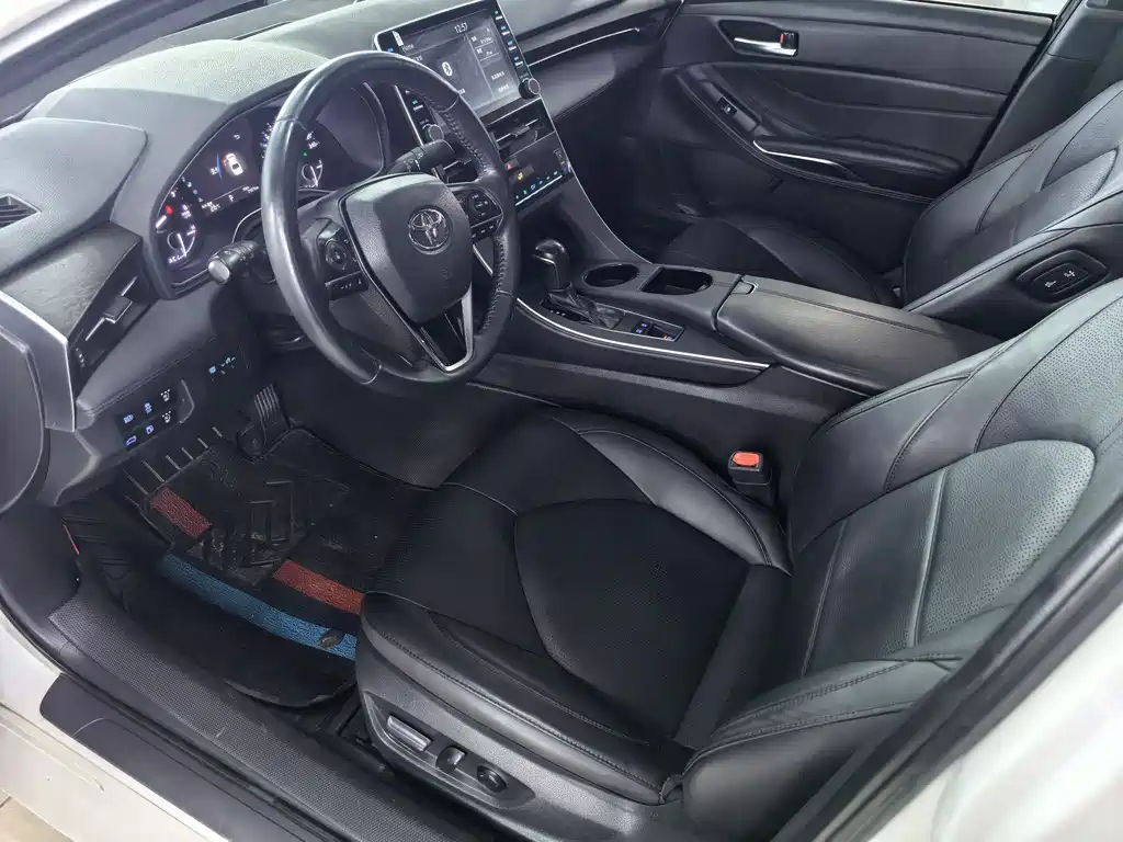 Toyota Avalon 2019 2.0L Luxury VI