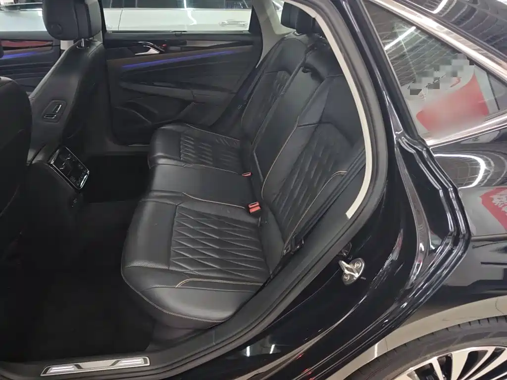 Volkswagen Passat — миниатюра 20