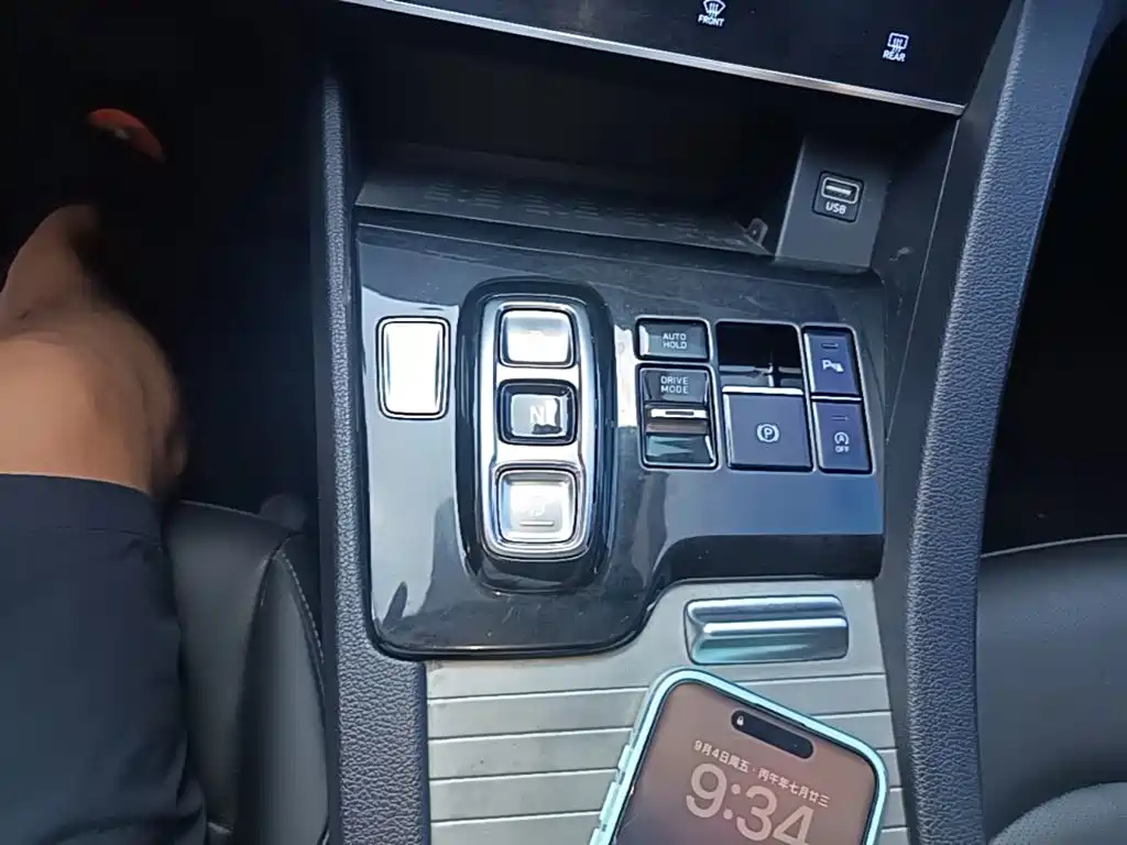 Hyundai Sonata — миниатюра 14