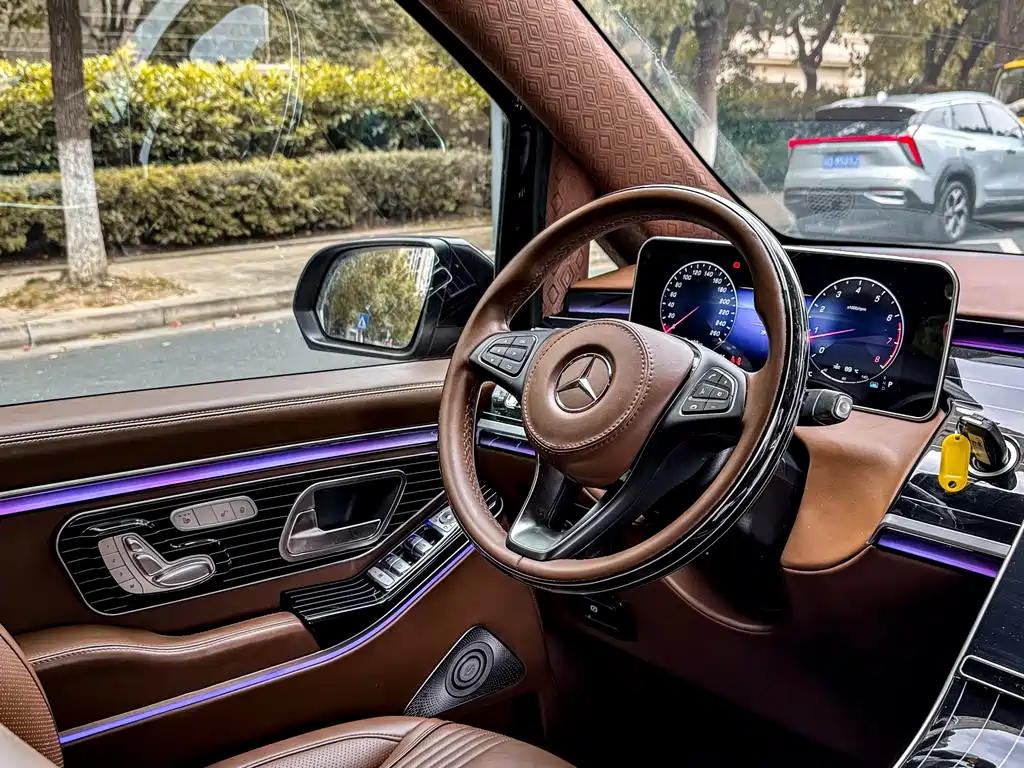 Mercedes-Benz Vito — миниатюра 9