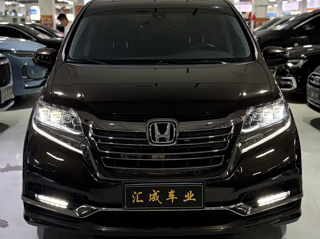 Honda Elysion — миниатюра 2