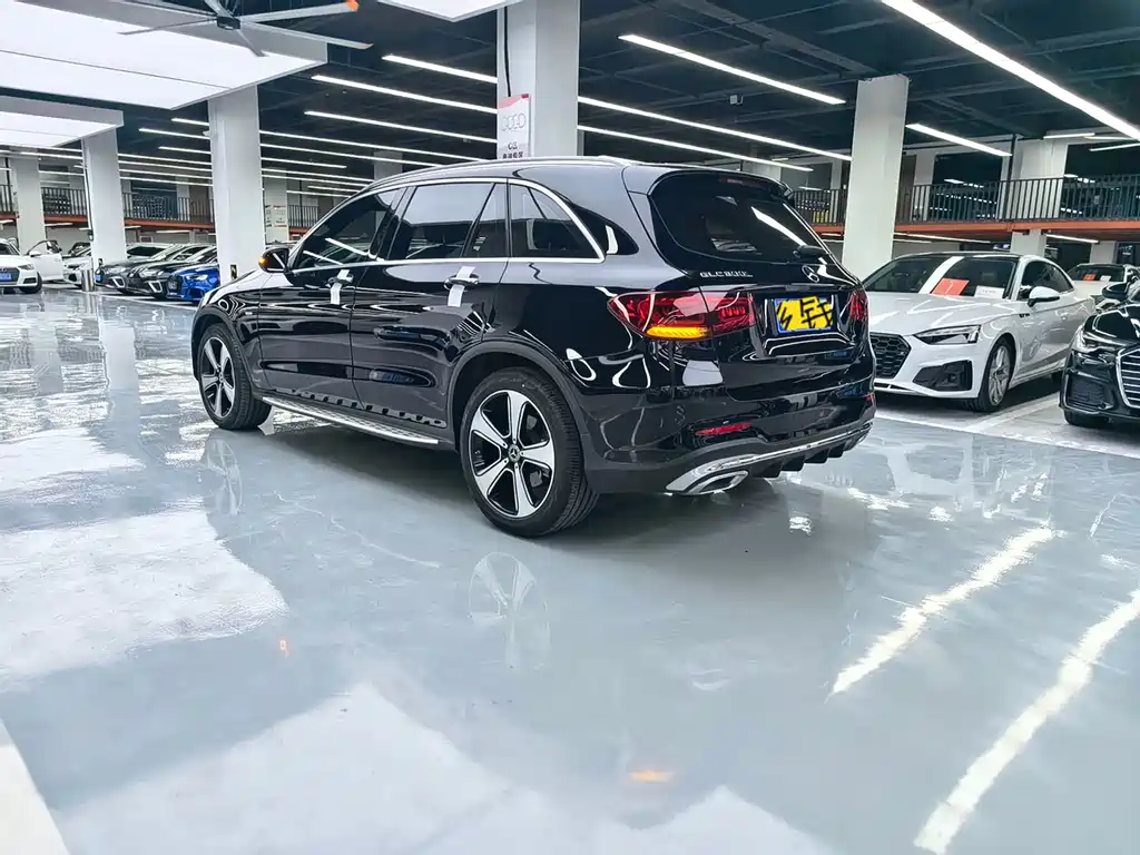 Mercedes-Benz GLC — миниатюра 13