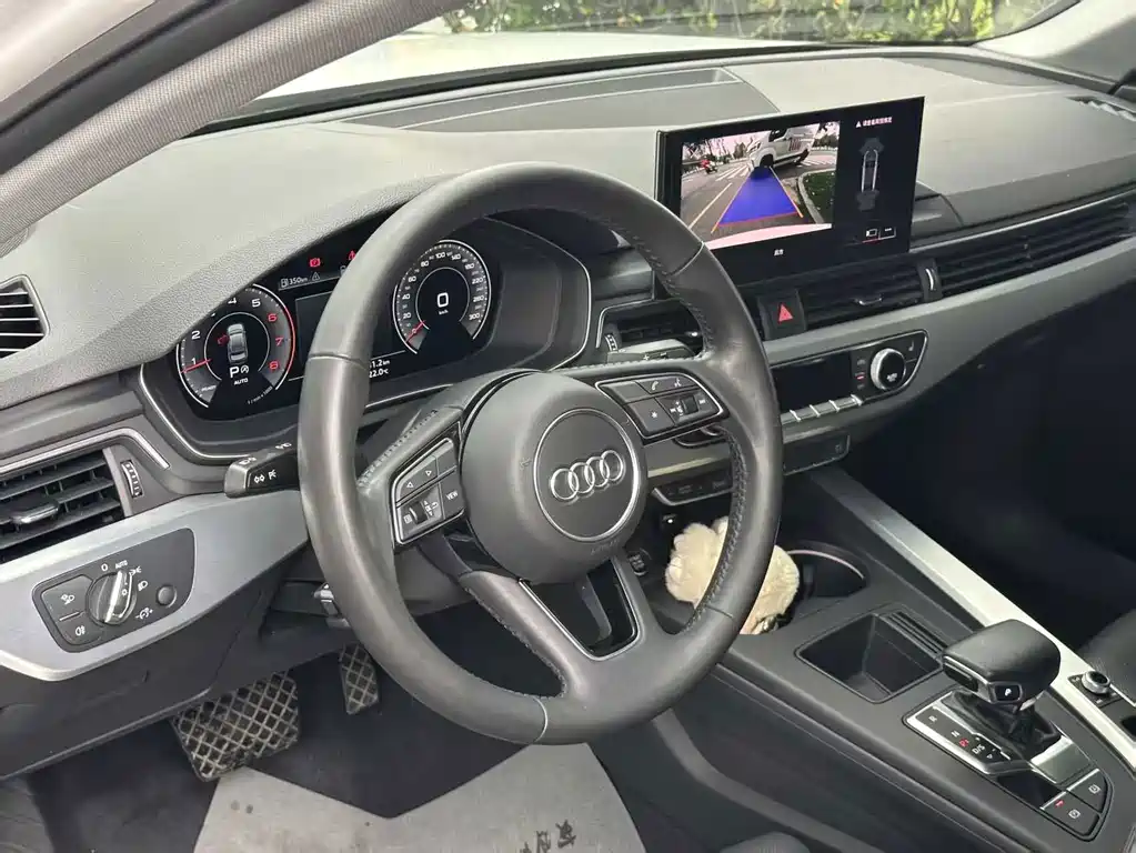 Audi A4L — миниатюра 7