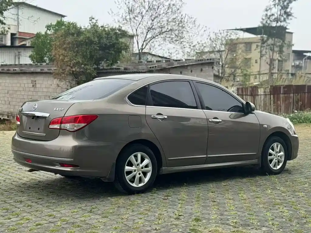 Nissan Sylphy — миниатюра 7