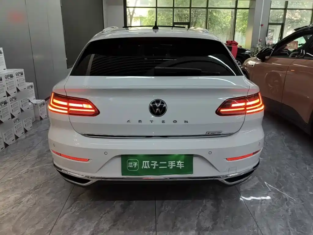 Volkswagen FAW - Passat CC CC 2021 330TSI