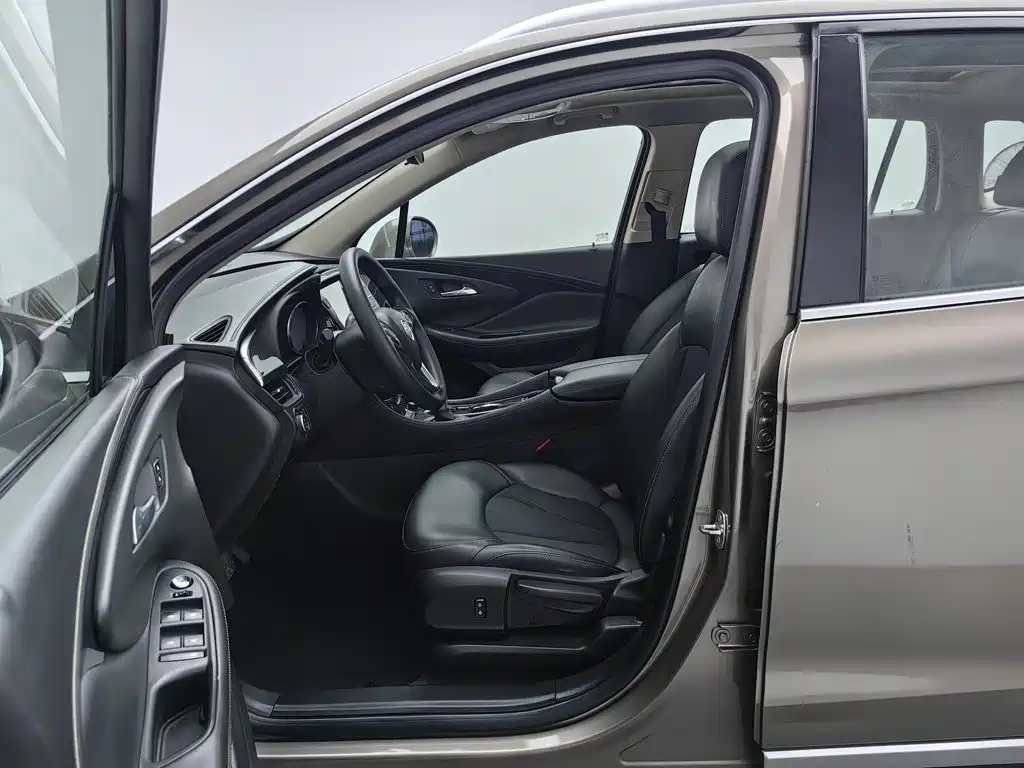Buick Envision Plus — миниатюра 10
