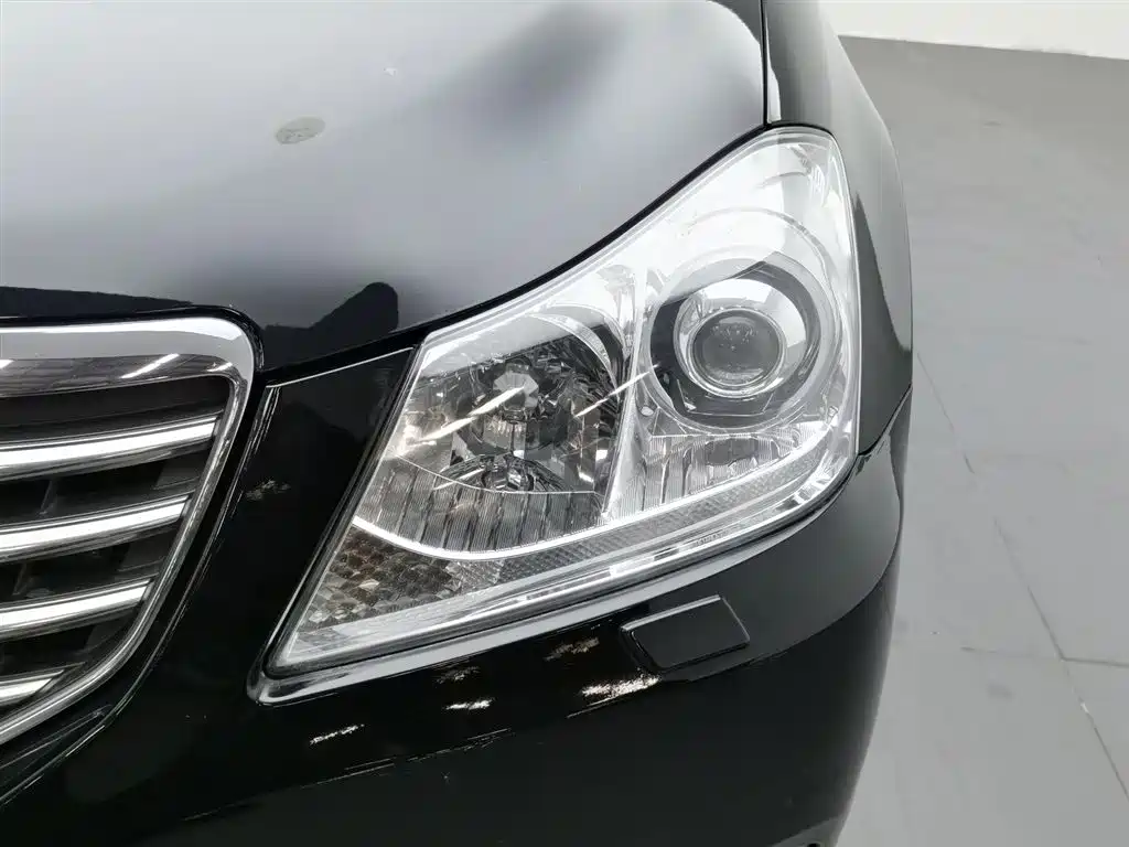 Toyota Crown 2010 2.5L Royal
