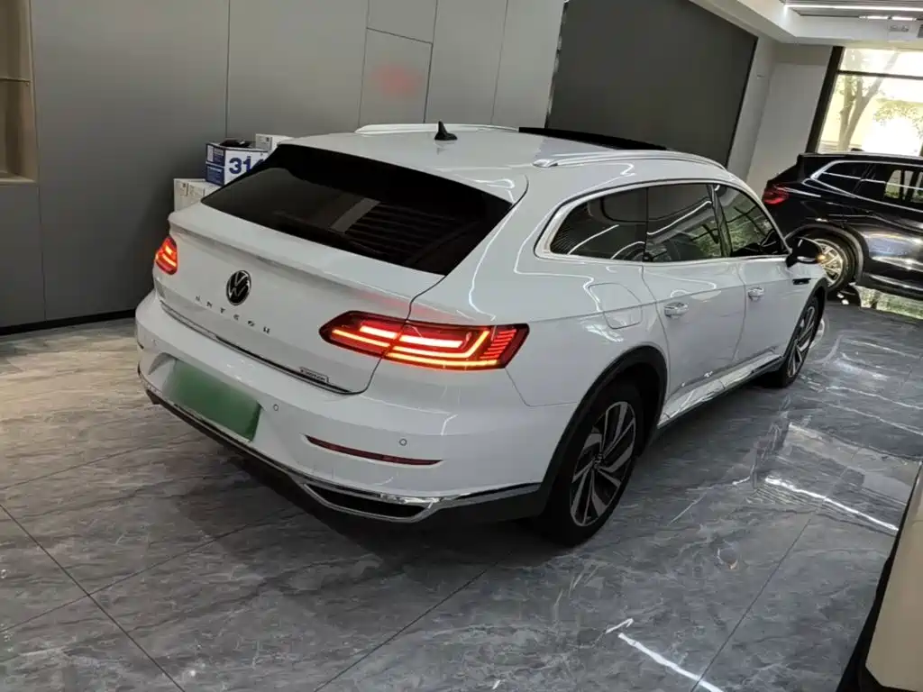 Volkswagen FAW - Passat CC CC 2021 330TSI