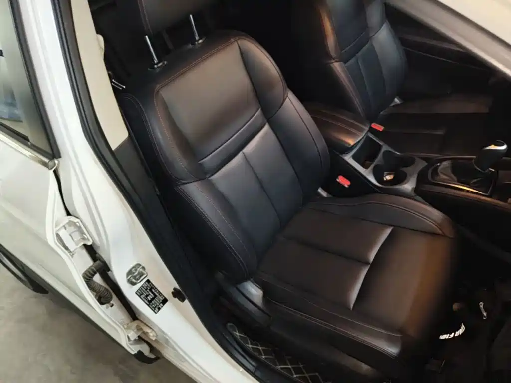 Nissan Qashqai — миниатюра 25