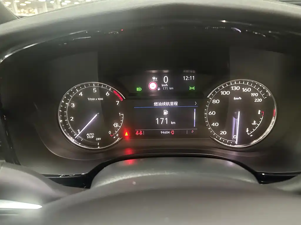 Cadillac XT6 — миниатюра 8