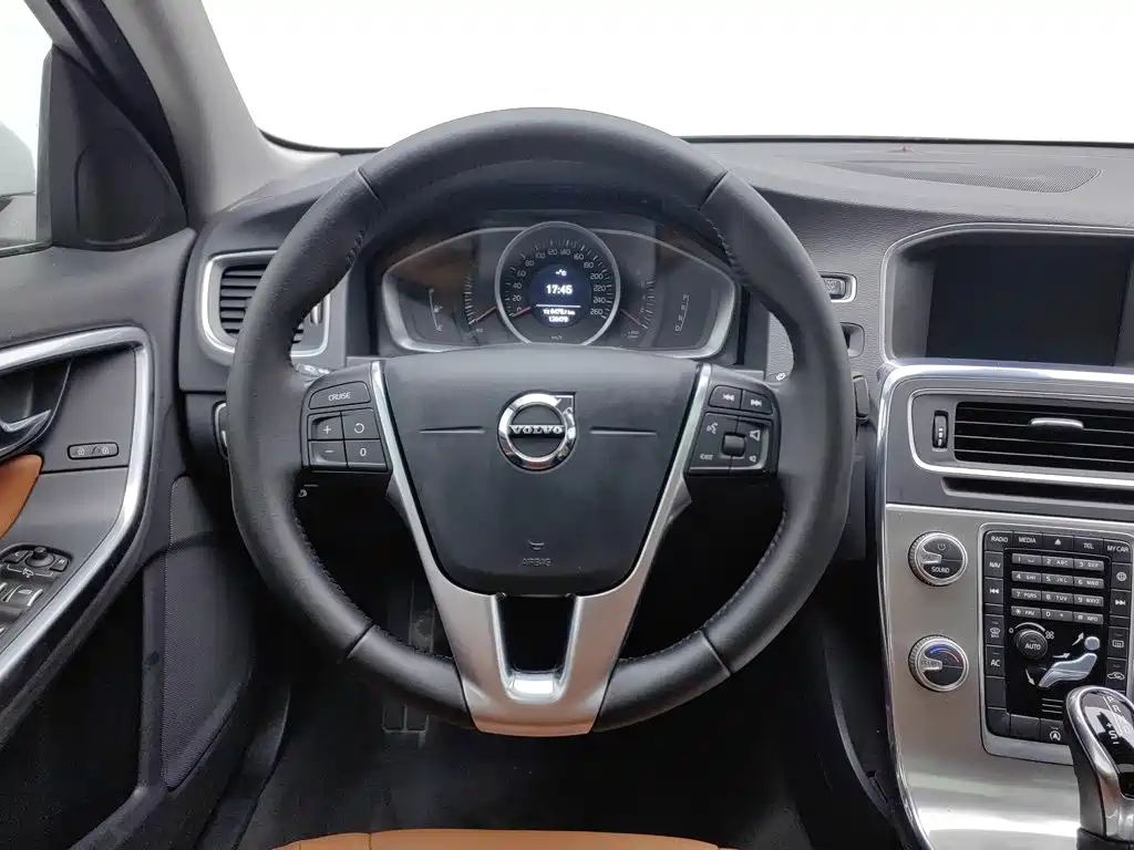 Volvo S60 — миниатюра 11